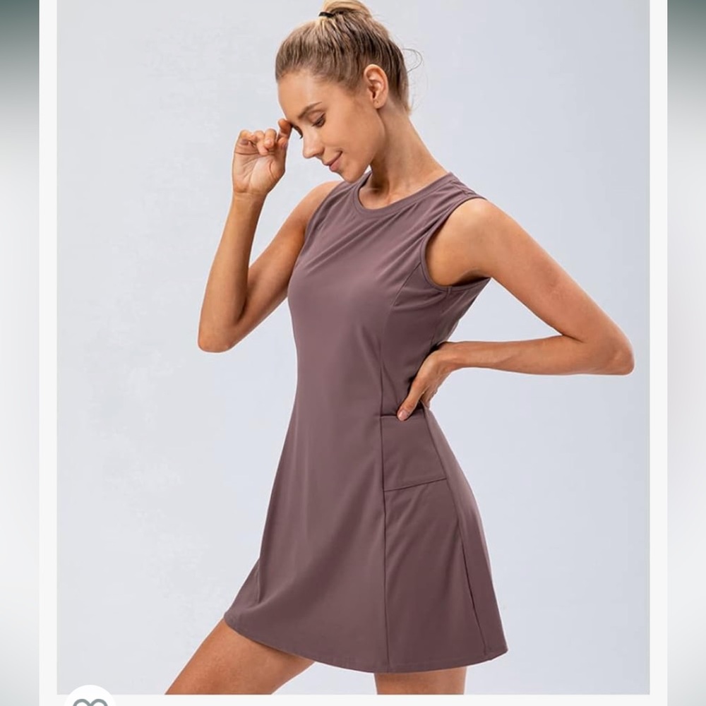 Womens Tennis Dress Built in Bra +Shorts 4 Pockets A-Line Sleeveless  NWT size 8